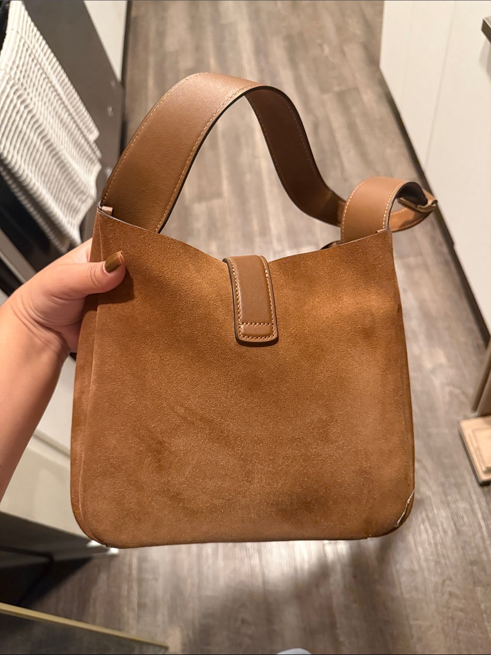 Coach Shoulder Bag - Picture 5 of 8